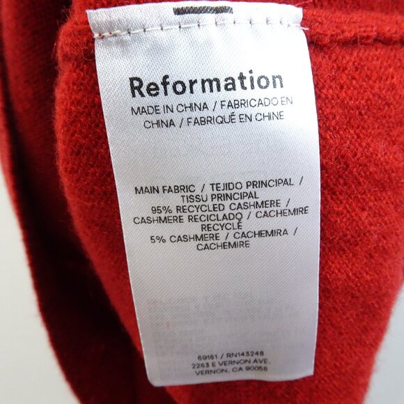 NWT REFORMATION Cashmere Sweater Vest Red M V-Neck Sleeveless Preppy Academia - Picture 6 of 6